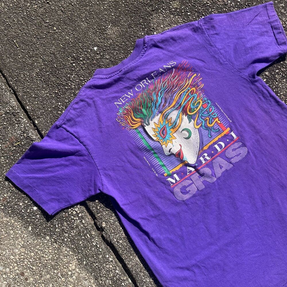 Vtg New Orleans Mardi Gras Graphic Purple Faded Hanes Beefy Tee Medium (Tag L)